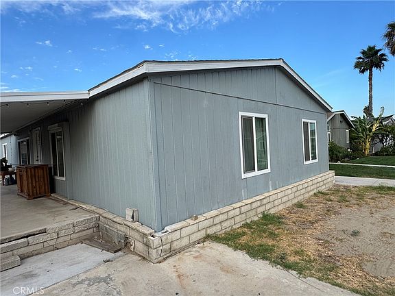3rd image of 5800 Hamner Ave Space 595