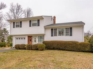 1 Estok Rd, Edison, NJ 08817