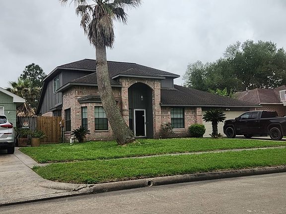3rd image of 2217 Aberdeen Dr