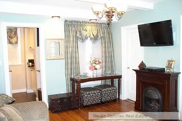 Rented by Steven Corcoran Real Estate | media 28