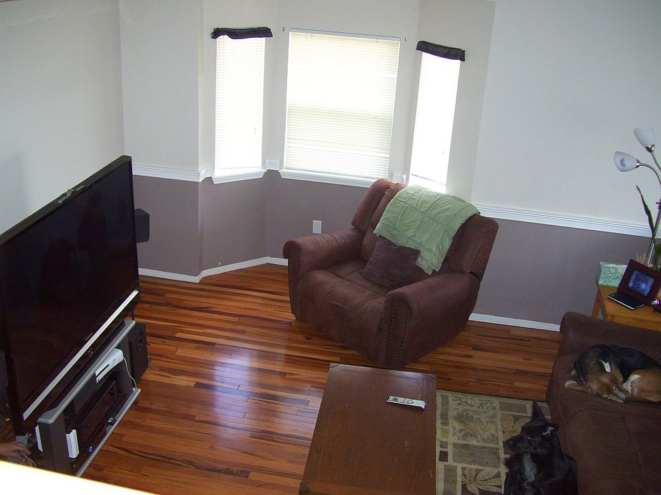 2nd image of 675 Short Ct