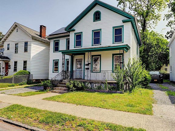 4th image of 92 Clinton Ave