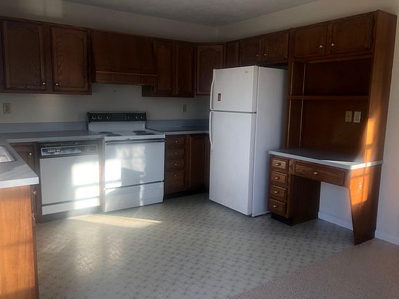 2nd image of 512 Worthington Dr