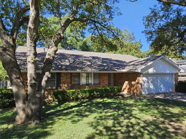 5454 Woodway Dr, Fort Worth, TX 76133