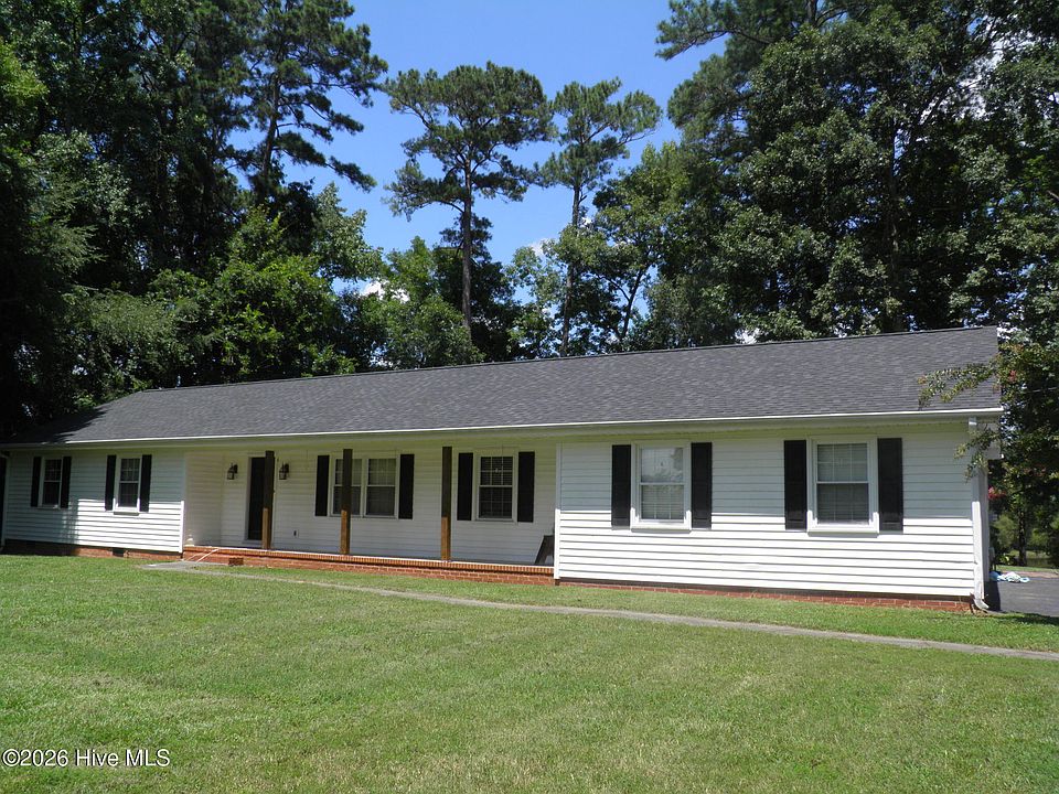 1st image of 3916 Riviera Drive