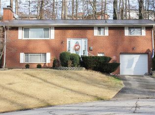 1206 Shelter Way, South Charleston, WV 25309