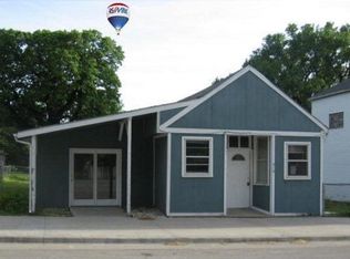 210 1st St, Saint George, KS 66535