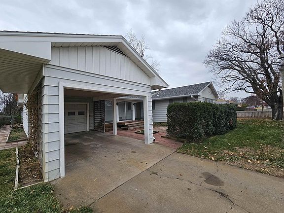 4th image of 1018 Mellinger Dr