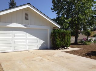 23024 Mulberry Glen Dr, Santa Clarita, CA 91354