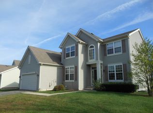 142 Leadville Ln, Gilberts, IL 60136