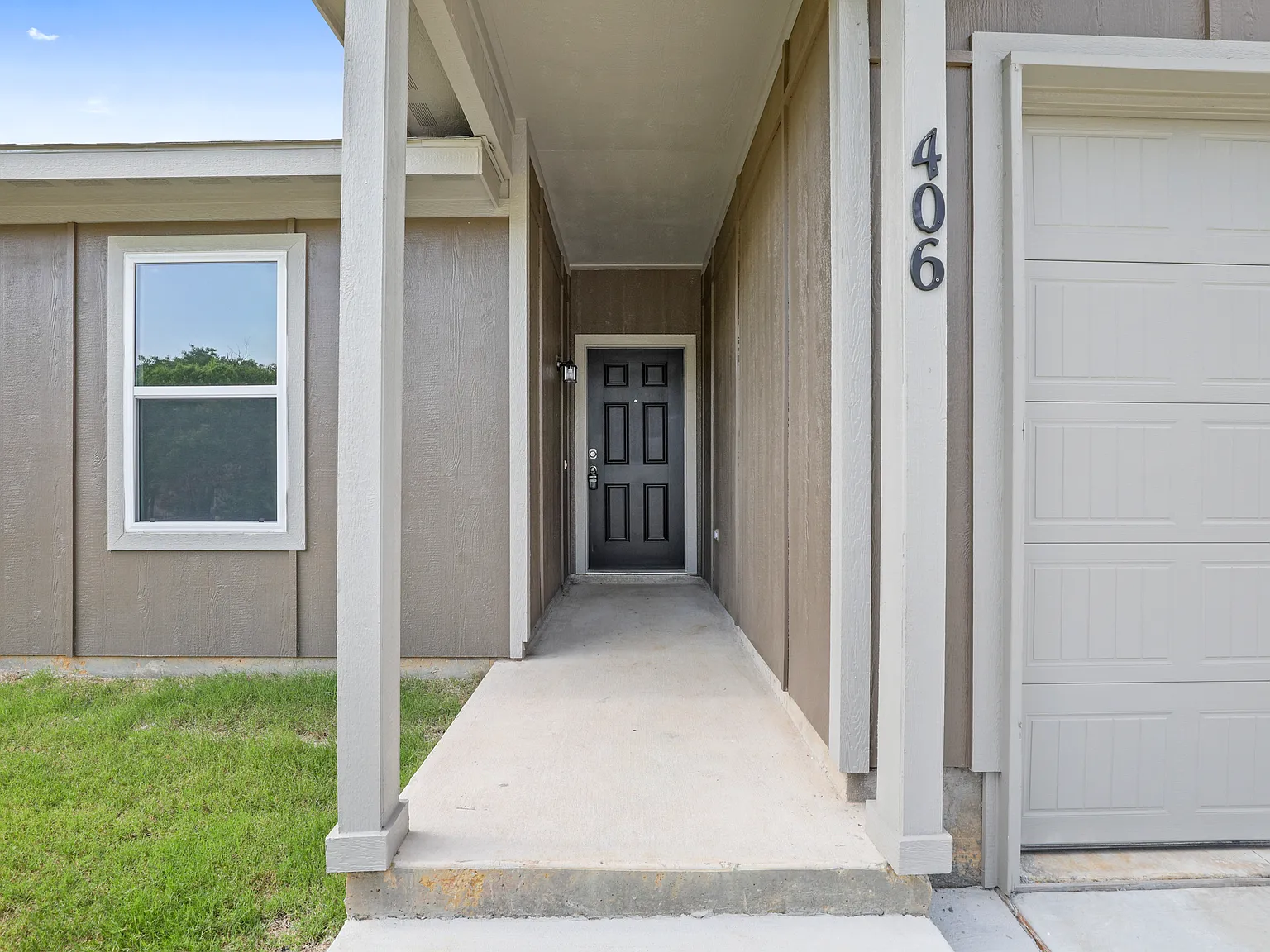 406 E Munson Street, Denison, TX 75021 - 1 — Photo 3
