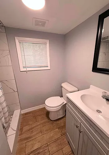 1826 W Park Pl #1/2 Photo 1