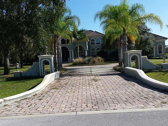 4th image of 18713 Hillstone Dr