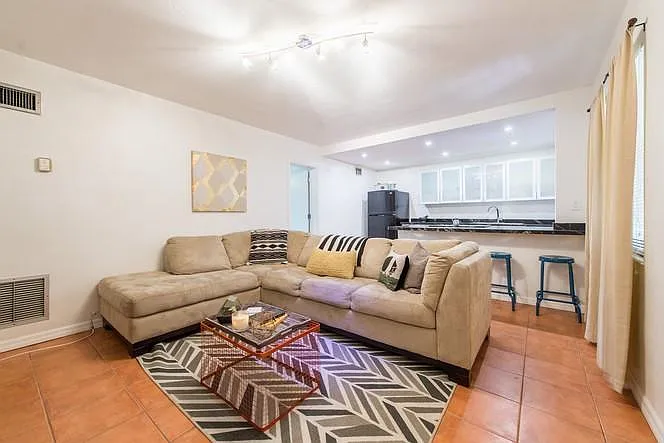 1 bed, 507 sqft, $2,300 — Photo 4