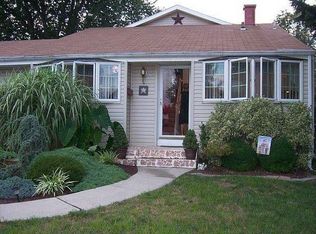 34 Dover Rd, Hamilton, NJ 08620