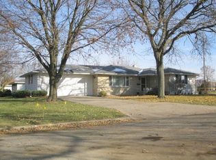 2705 4th St, Monroe, WI 53566