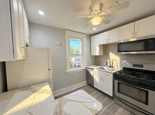 5836 Phillips Ave #1, Pittsburgh, PA 15217