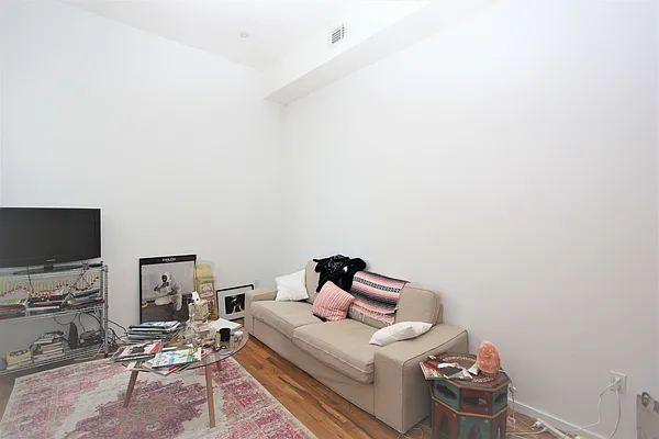 Rented by Realty within Reach Inc. | media 9