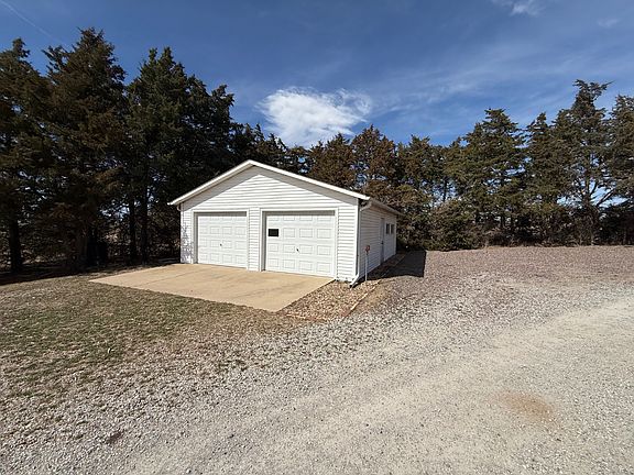 5th image of 5849 Road R
