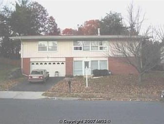 2nd image of 15896 Northgate Dr
