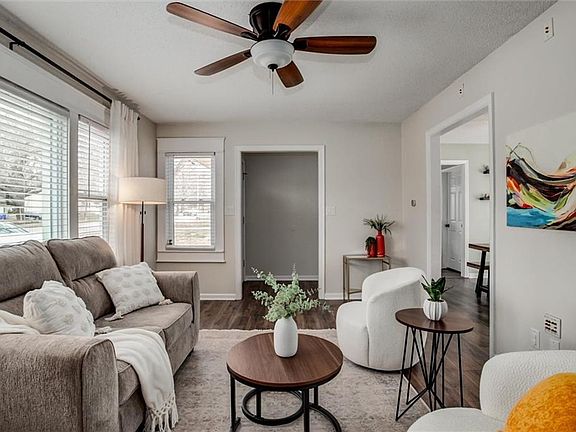 5th image of 8119 Antioch Rd