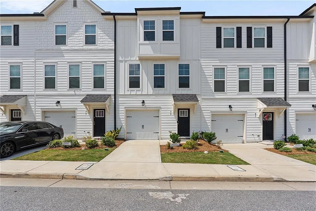 4 bed, 5.0 bath, 1941 sqft, $2,800 — Photo 1