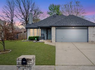 3003 S Narcissus Pl, Broken Arrow, OK 74012