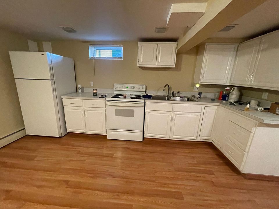 1st image of 1465 Plum Ln