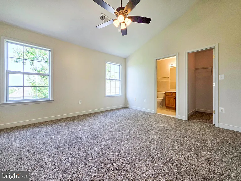 3300 Broker Ln — Photo 13