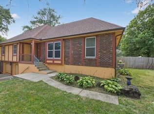 7205 E 131st St, Grandview, MO 64030