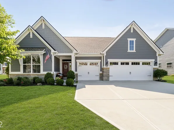 10238 Cloverbank Dr, Fishers, IN 46040