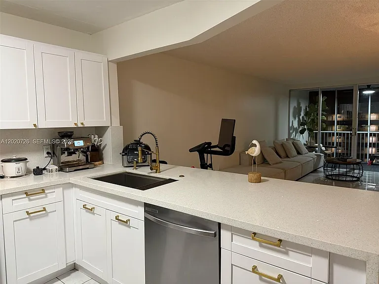 1770 NE 191st St #8141 — Photo 4