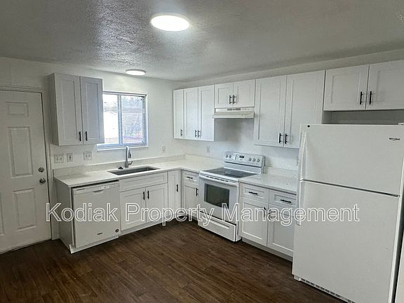 2nd image of 1149 N Nayon St #4