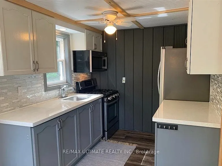 1355 Green Lake Rd — Photo 16