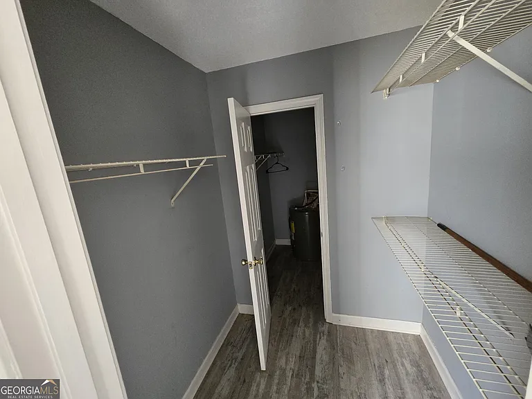 629 Hanson St — Photo 15