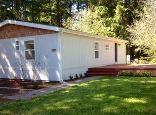 30 N Bass Pl, Hoodsport, WA 98548