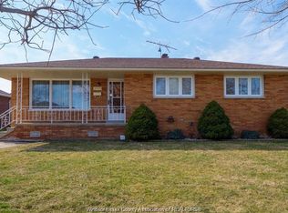 2929 Austen Dr, Windsor, ON N8T1Z4
