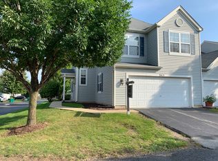 2415 Silver Hill Cir, Joliet, IL 60432