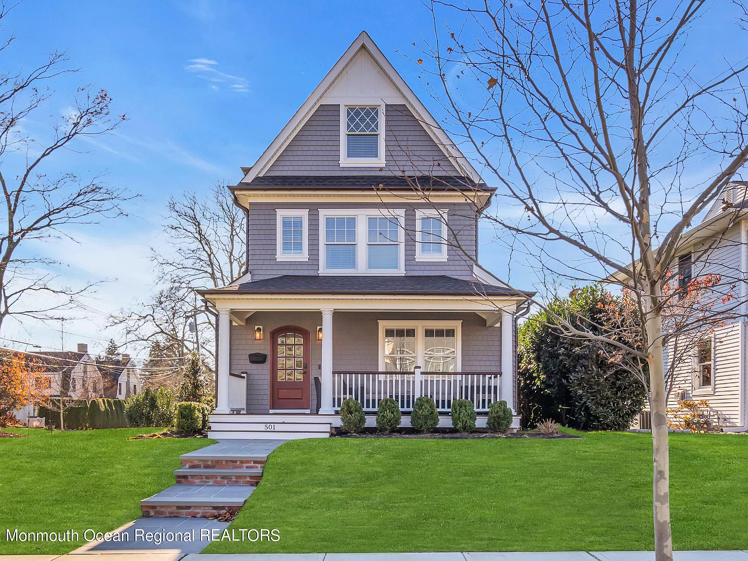 3 bed, 2.5 bath, $9,000 — Photo 1