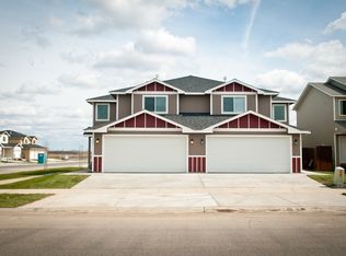 834 S Garfield Rd, Airway Heights, WA 99001