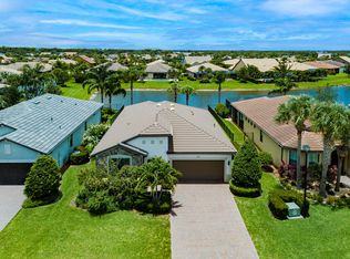 649 SE Monteiro Dr, Port Saint Lucie, FL 34984