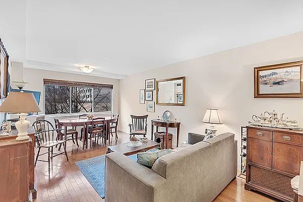 1st image of 1400 5th Ave APT 3G