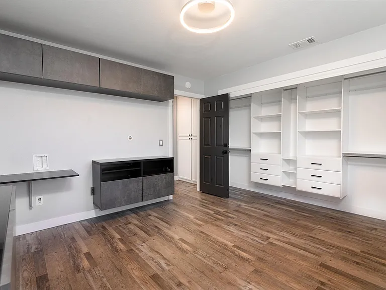 1041 Longbranch Ave — Photo 19
