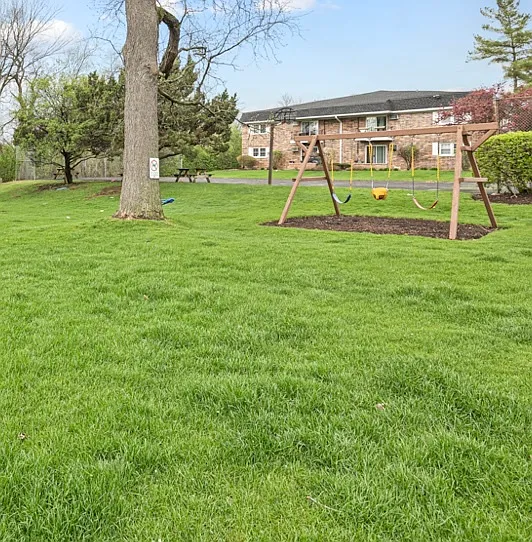 2343 Ogden Ave N #3 — Photo 14