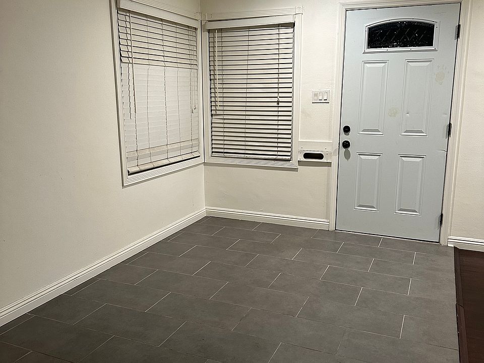 1st image of 9018 Santa Fe Ave #B