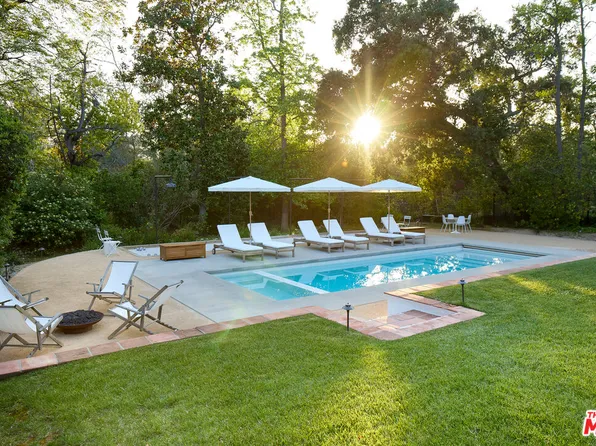 1119 Armada Dr, Pasadena, CA 91103