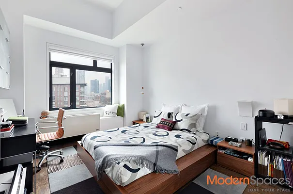 Sold by Modern Spaces | media 3