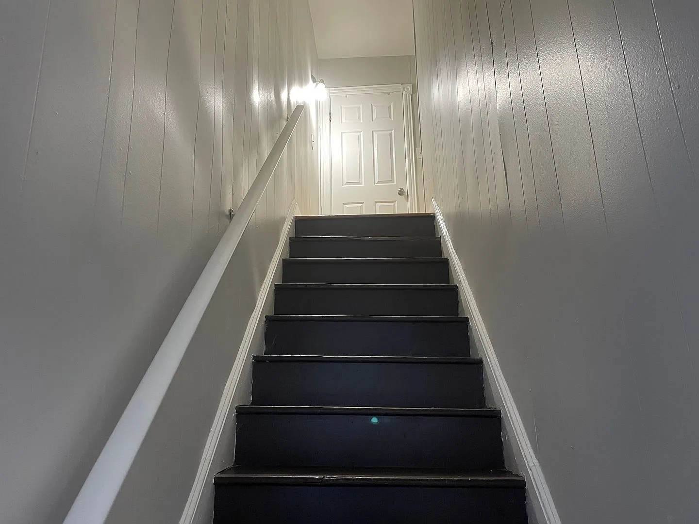 1-15 Langsberries Avenue — Photo 4