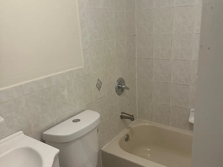 776 Lincoln Ave — Photo 6