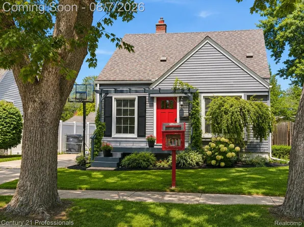 1246 West Blvd, Berkley, MI 48072